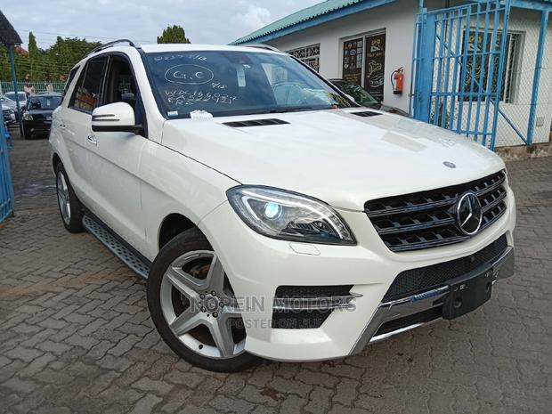 2015 Mercedes-Benz M Class Off-White Edition: Modern Luxury