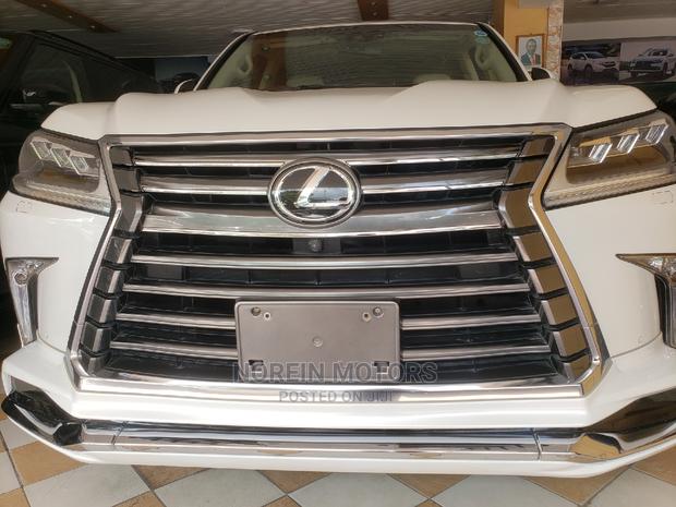 Luxury 2018 Lexus LX White - Off-Road Adventure Awaits