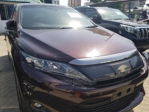 2015 Toyota Harrier - Purple, Stylish & Efficient