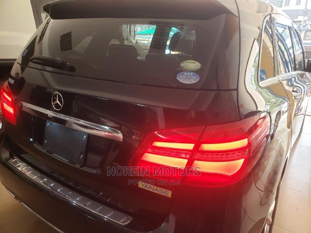 Pre-Owned 2015 Mercedes-Benz C180 in Black - Affordable and Stylish