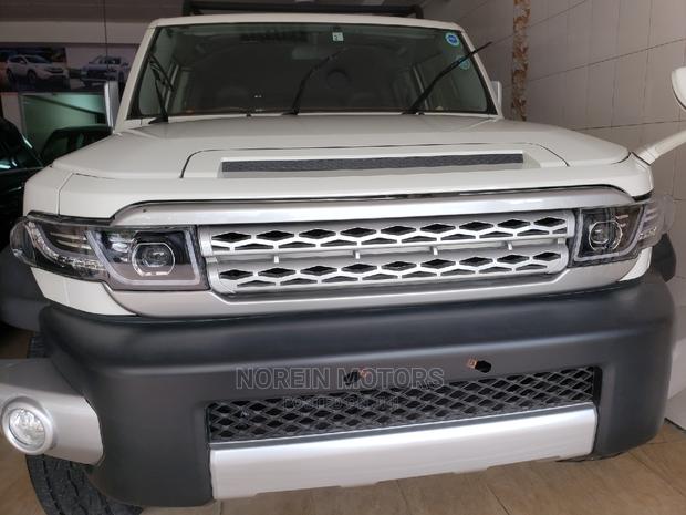 2015 Toyota FJ Cruiser - Beige - Quality Used SUV for Sale
