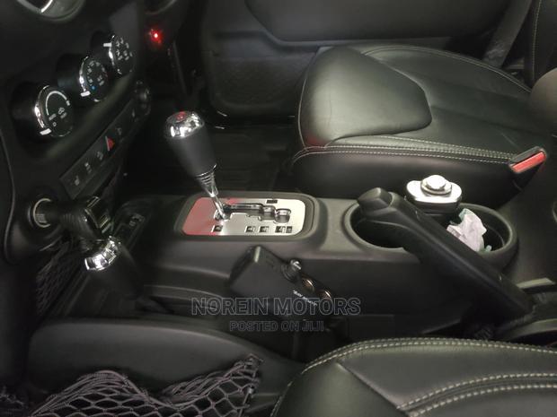 Matt Black Jeep Wrangler 2016 - Quality Used Vehicle for Sale