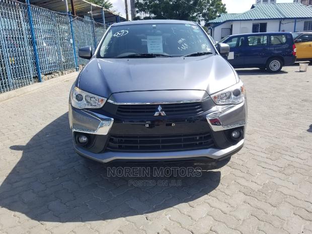 Mitsubishi RVR 2014 Silver: Compact SUV for Everyday Use