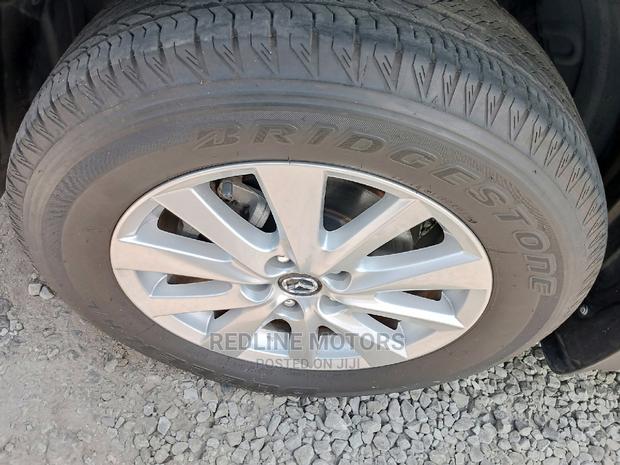 Gray Mazda CX-5 2016 - Versatile and Comfortable SUV