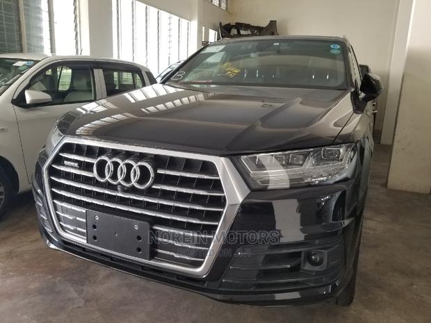 Used 2014 Audi Q7 Black: Affordable Luxury