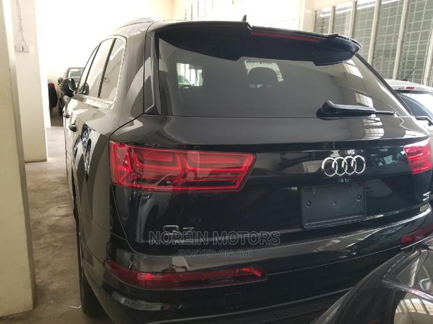 Used 2014 Audi Q7 Black: Affordable Luxury