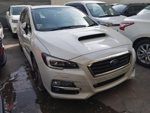2015 White Levorg Subaru: Versatile Touring Car