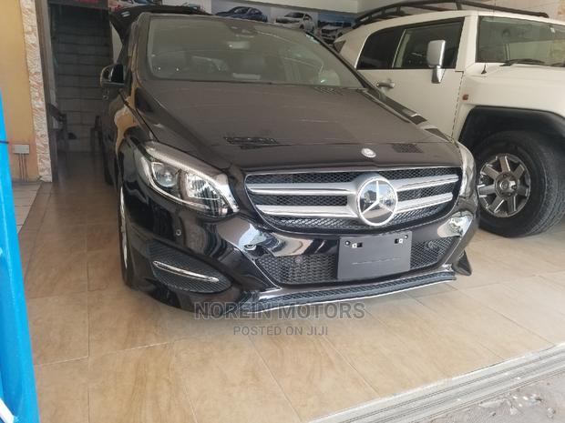 2015 Black Mercedes-Benz B-Class - Quality SUV at Affordable Price