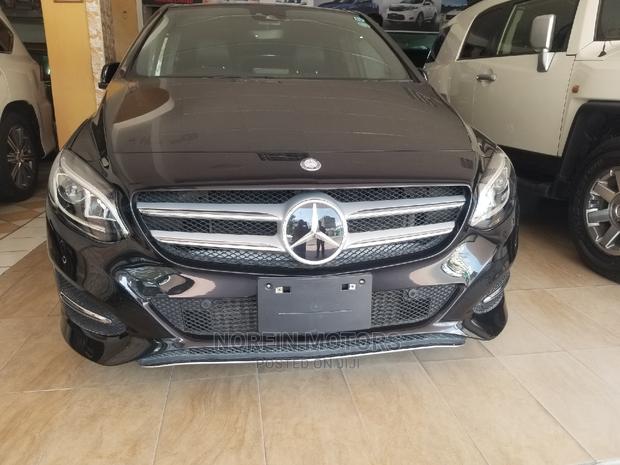 2015 Black Mercedes-Benz B-Class - Quality SUV at Affordable Price