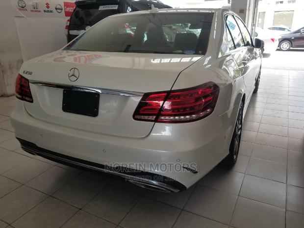 White Mercedes-Benz E250 SV Premium 2014 - Stunning Condition