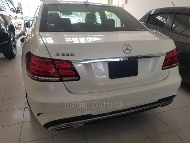 White Mercedes-Benz E250 SV Premium 2014 - Stunning Condition