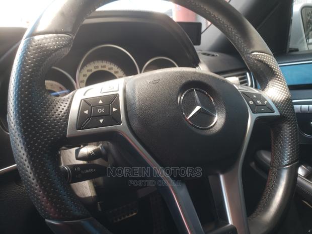 2016 Silver Mercedes-Benz E400: High-Performance Sedan