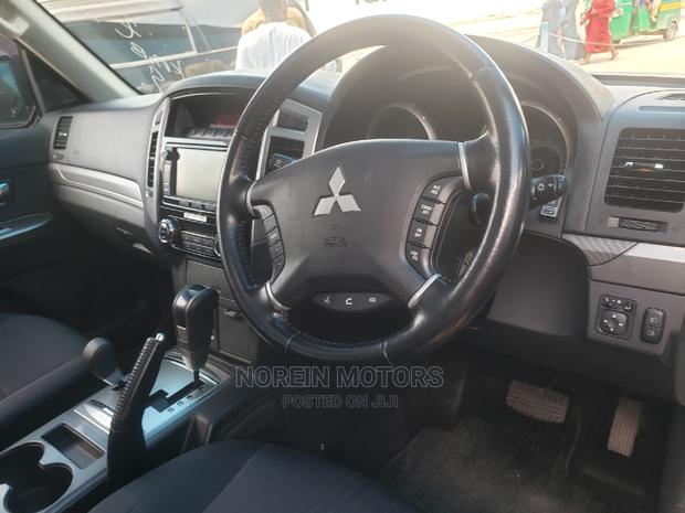 Off-White 2015 Mitsubishi Pajero - Used SUV for Adventure