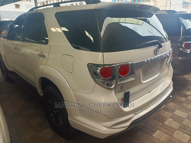 Toyota Fortuner 3.0 D Turbo AWD 2015 White