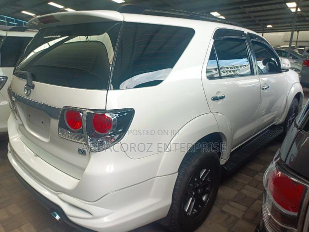 Toyota Fortuner 3.0 D Turbo AWD 2015 White