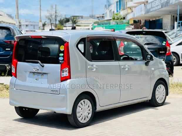 Daihatsu Move 2016 Silver