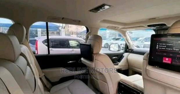 2022 Toyota Land Cruiser Prado - Gray Edition