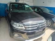 Volkswagen Tiguan 2015 Black for sale
