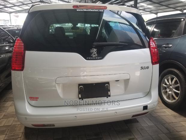 2015 Peugeot 5008 in Off-White - Stylish and Spacious Used SUV