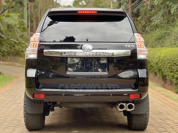 Used 2015 Toyota Prado 2.8 D-4d - Black, Off-Road Capable