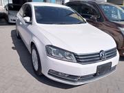 Volkswagen 2016 Passat Off-White: Elegant Sedan on Offer for sale