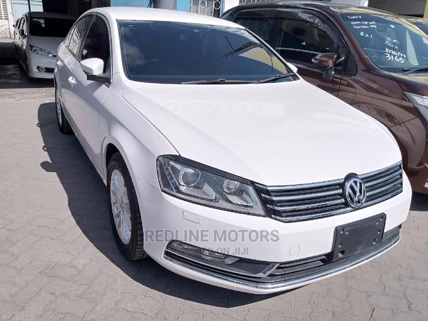 Volkswagen 2016 Passat Off-White: Elegant Sedan on Offer