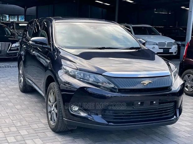 2016 Toyota Harrier - Matt Black Edition - Aggressive and Distinctive Style