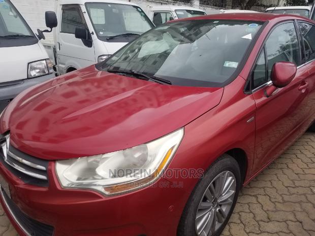 2013 Citroen C4 Red - Comfortable and Efficient