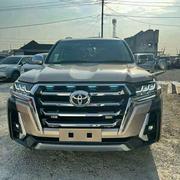 Used 2015 Toyota Land Cruiser Prado Gold - High-End SUV for Sale for sale