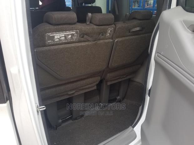 White 2016 Honda Stepwgn: Family-Friendly and Reliable