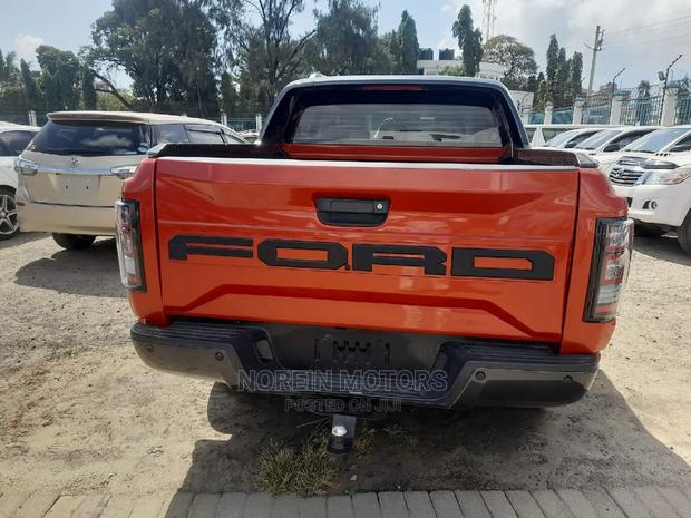 Ford Ranger 2016 - Pre-owned Orange Pickup Truck