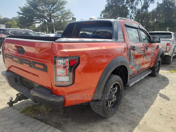 Ford Ranger 2016 - Pre-owned Orange Pickup Truck