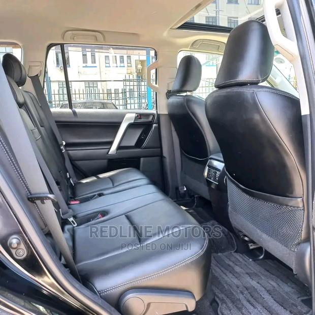Toyota Land Cruiser Prado 2016 - Black - Limited Edition