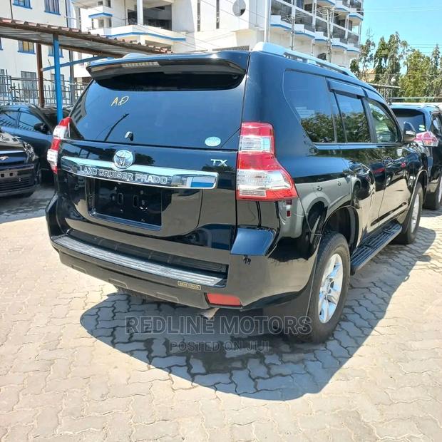 Toyota Land Cruiser Prado 2016 - Black - Limited Edition