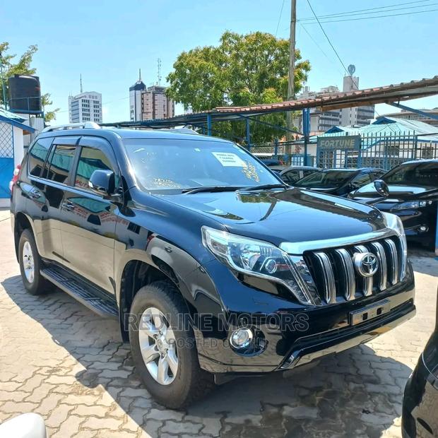 Toyota Land Cruiser Prado 2016 - Black - Limited Edition