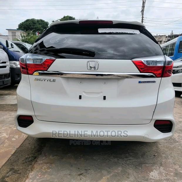 Honda Fit Shuttle 2016: White, Certified Used, Like New