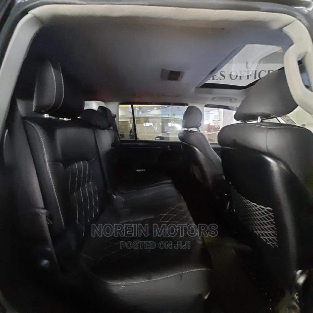 2015 Land Cruiser Toyota - Gray - Pre-owned SUV with Off-Road Capability