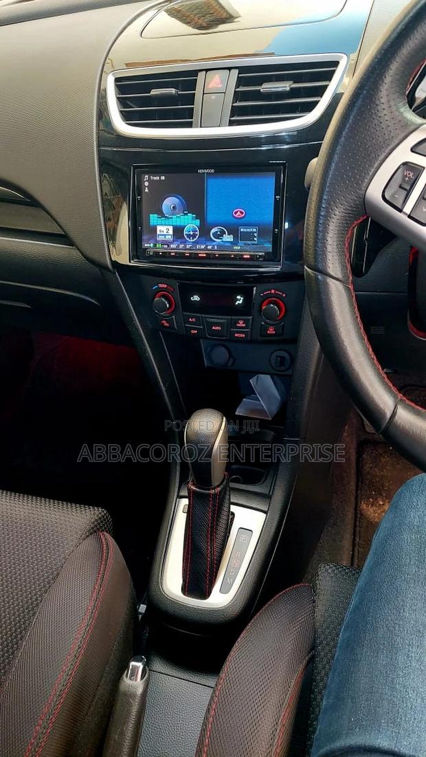 Suzuki Swift 2015 Black