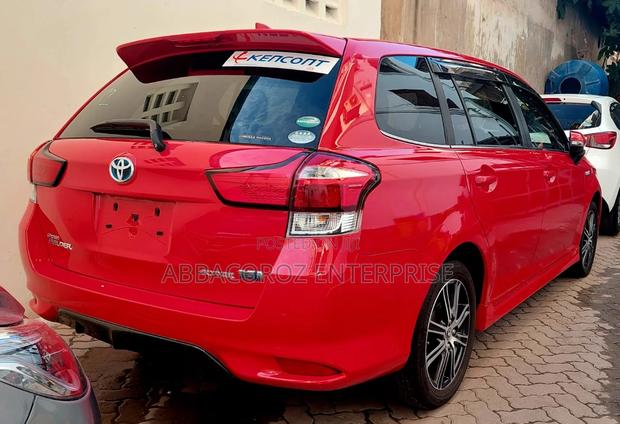 Toyota Corolla Fielder 2015 Red