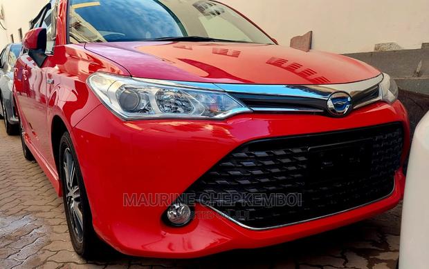 Toyota Corolla Fielder 2015 Red