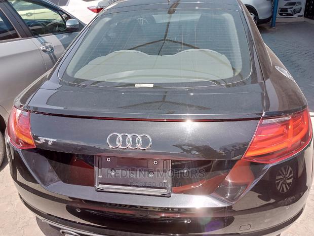 Black Audi TT 2016 - Powerful Driving Experience