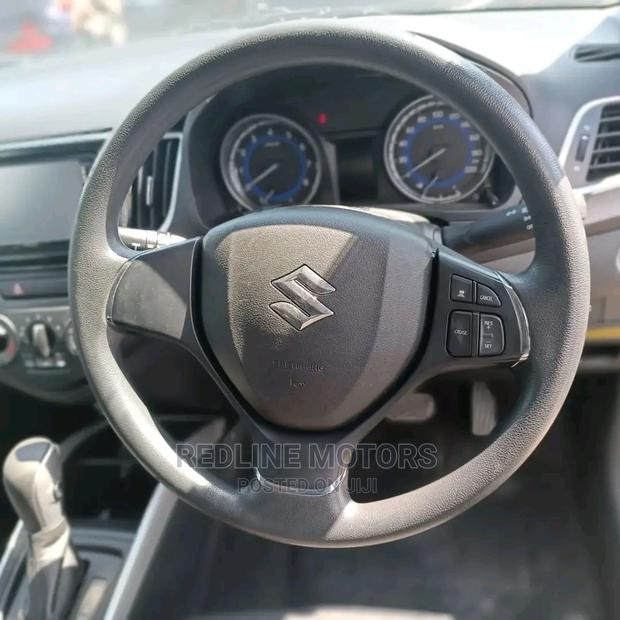 2016 Suzuki Baleno Gray: Perfect Blend of Style and Economy