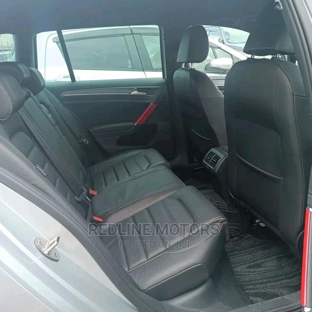 2016 Golf with Silver Finish - Pre-Owned