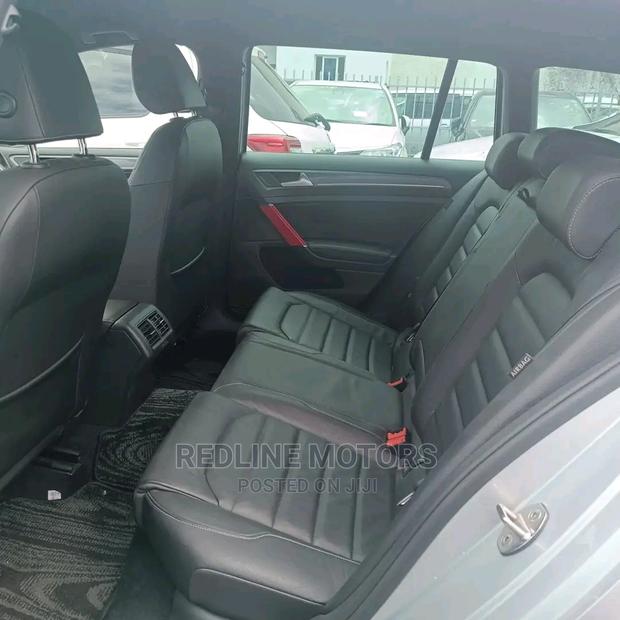 2016 Golf with Silver Finish - Pre-Owned