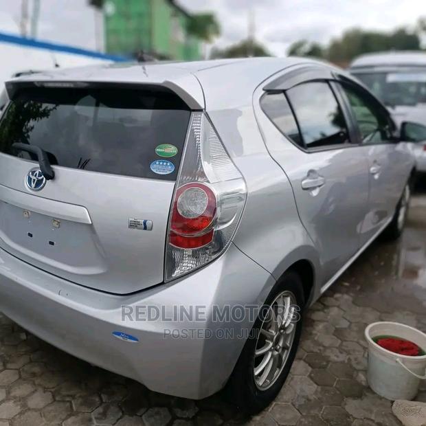 Silver Toyota Aqua 2016 - Premium Compact Hybrid with Superior Performance