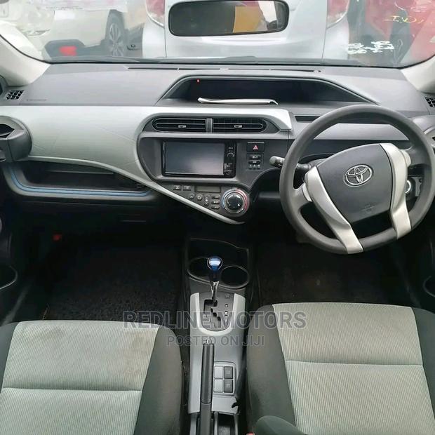 Silver Toyota Aqua 2016 - Premium Compact Hybrid with Superior Performance
