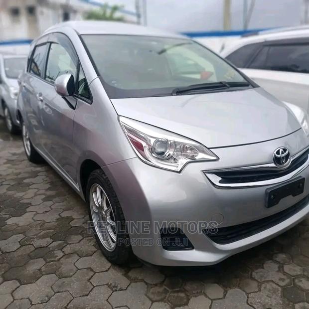 2016 Toyota Ractis Silver: Stylish Compact SUV for City Life