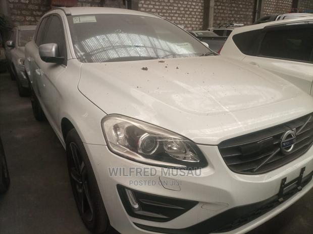 2016 Volvo XC60 in White: Elegance and Performance