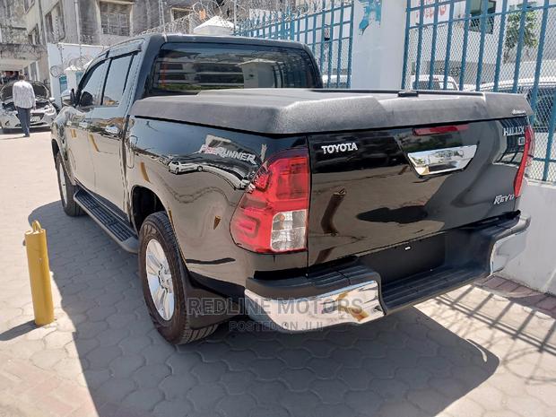 New Black 2016 Toyota Hilux: Rugged and Ready for Adventure