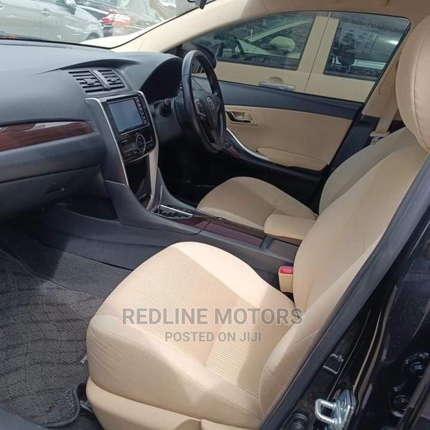 2017 Toyota Premio Black: Premium Ride at Affordable Price